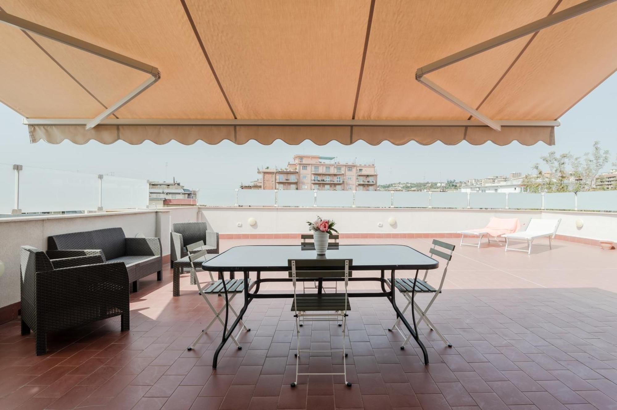 Catania Skyview Terrace: Your Urban Escape Buitenkant foto